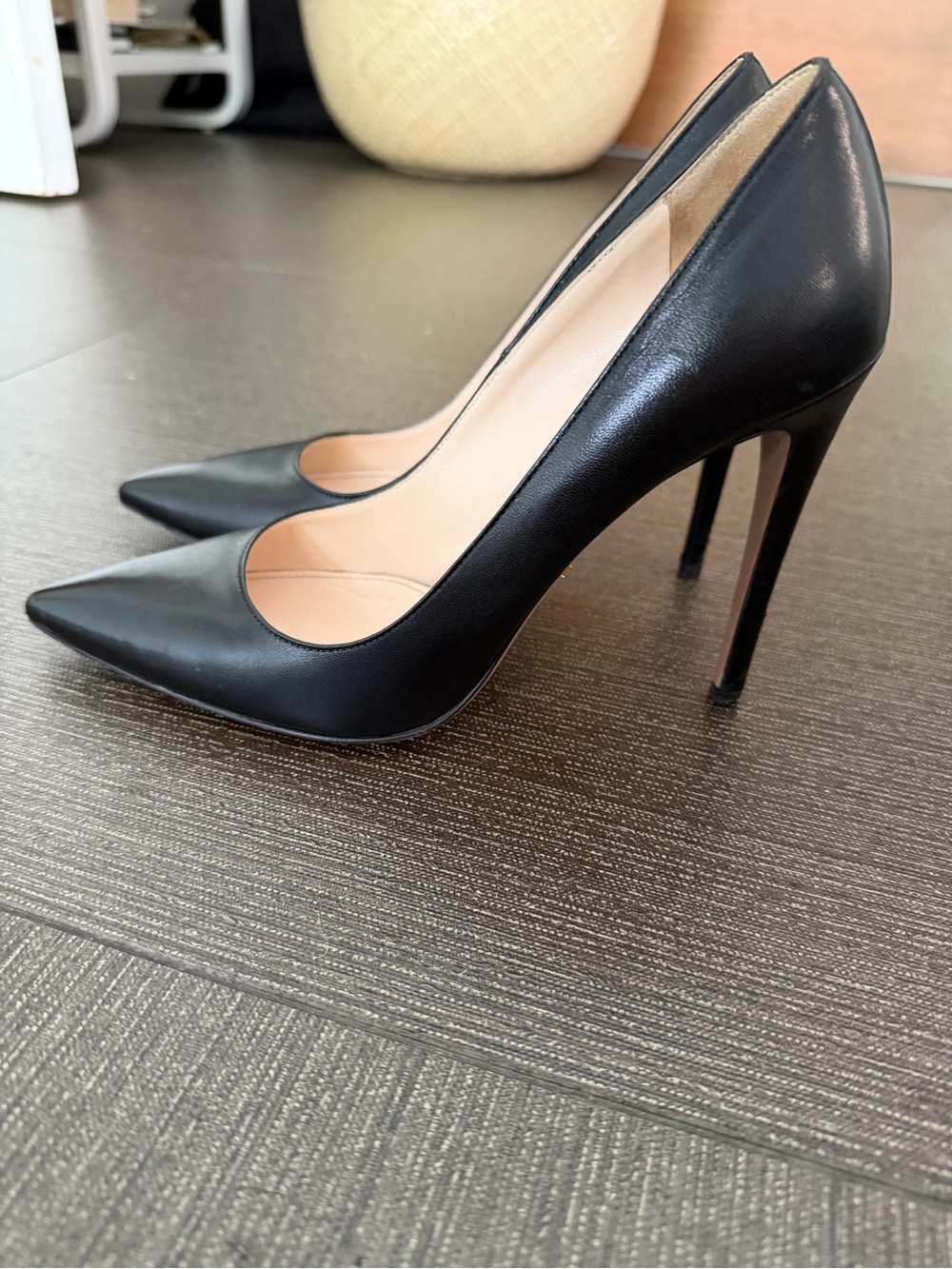 Prada Black classic Leather Stiletto - Picture 2 of 7